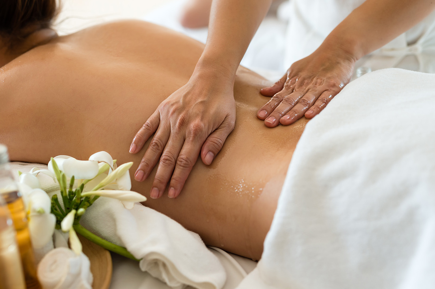 Raindrop Massage Cremlingen (60 min.) –  in Gesamtdauer: ca. 70 Minuten Reine Massagedauer: ca. 60 Minuten